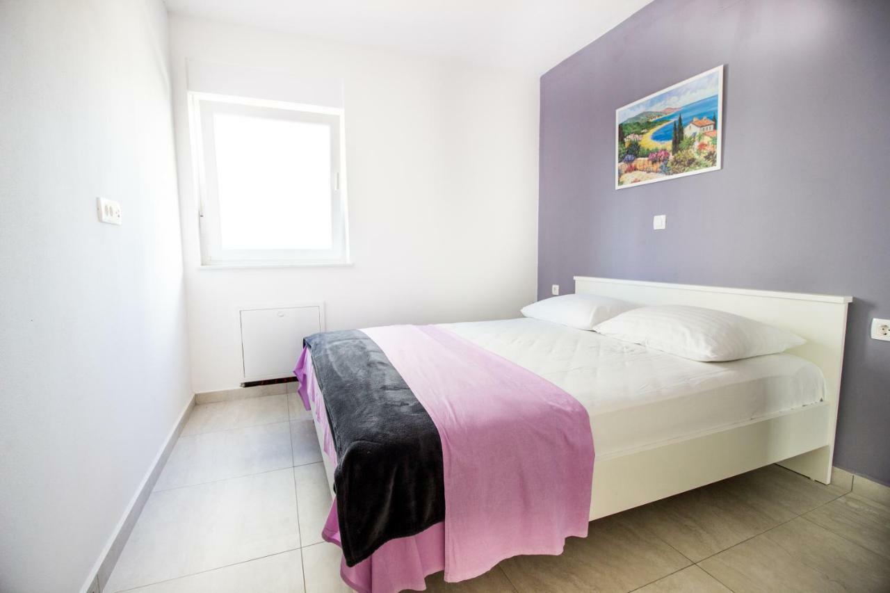 Appartement Colic à Njivice Extérieur photo