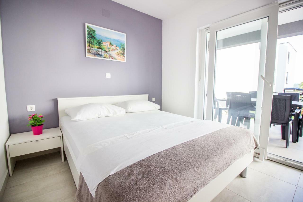 Appartement Colic à Njivice Extérieur photo