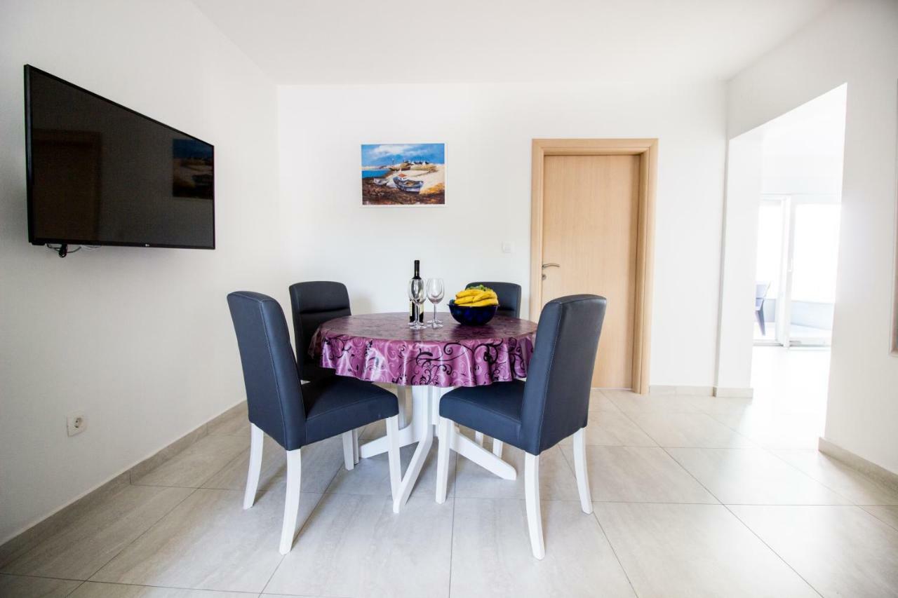 Appartement Colic à Njivice Extérieur photo